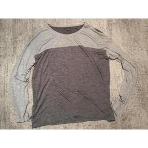 NWOT Vince 100% Silk Trim Grey Top Sz L